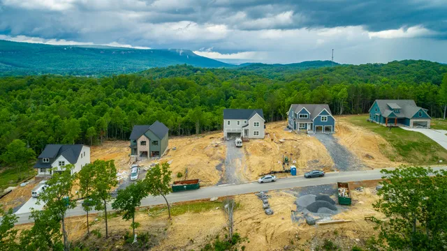 $525,000 | 125 Cascade Drive, Rossville, GA 30741