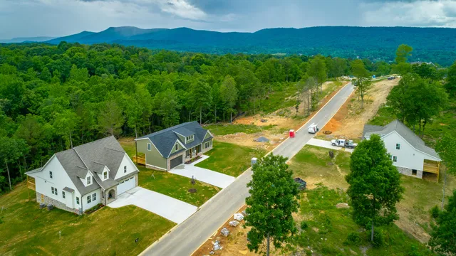 $525,000 | 125 Cascade Drive, Rossville, GA 30741