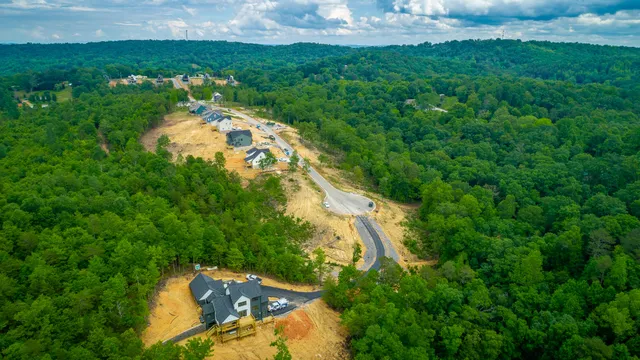 $525,000 | 125 Cascade Drive, Rossville, GA 30741