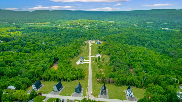 $525,000 | 125 Cascade Drive, Rossville, GA 30741