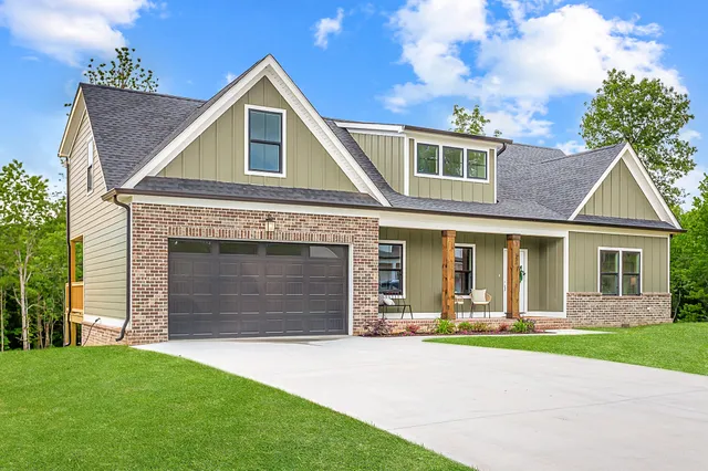 $525,000 | 125 Cascade Drive, Rossville, GA 30741