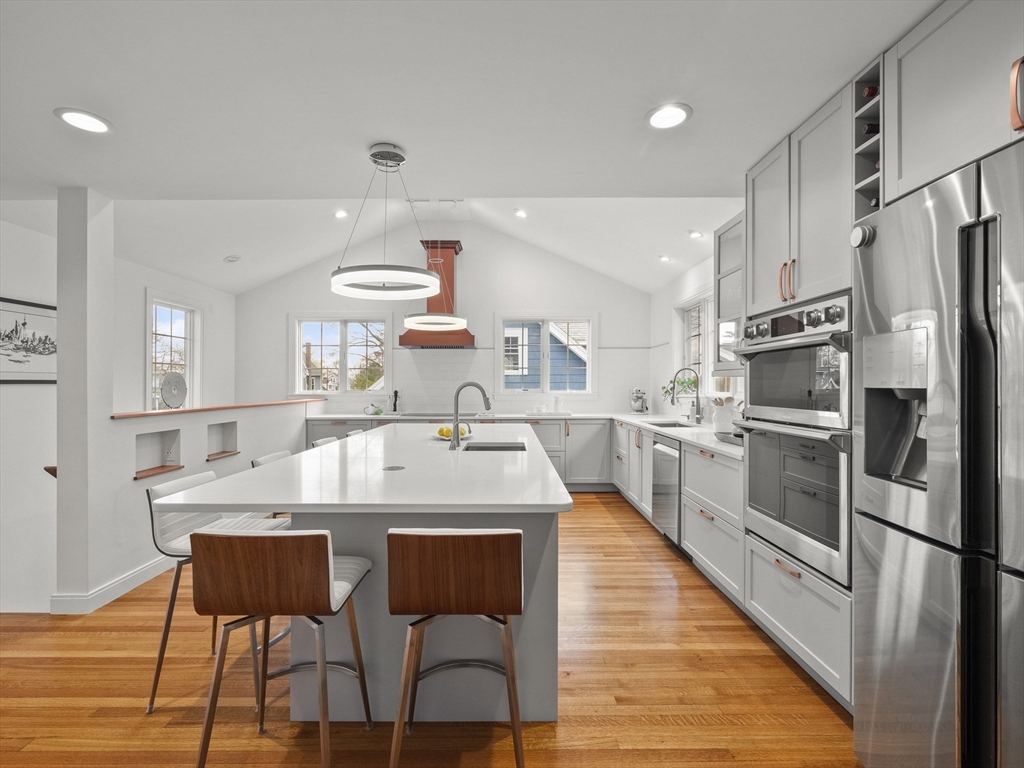 20 Hillcrest Road Reading, MA 01867 - Photo 12 of 36 Gallery Image 12