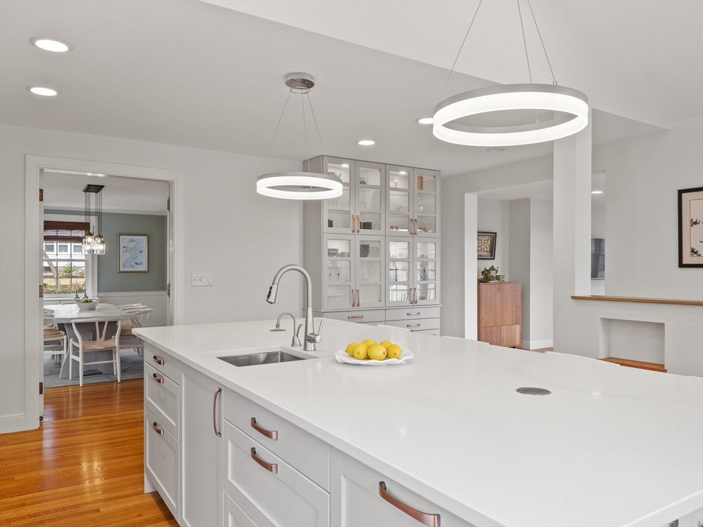 20 Hillcrest Road Reading, MA 01867 - Photo 14 of 36 Gallery Image 14