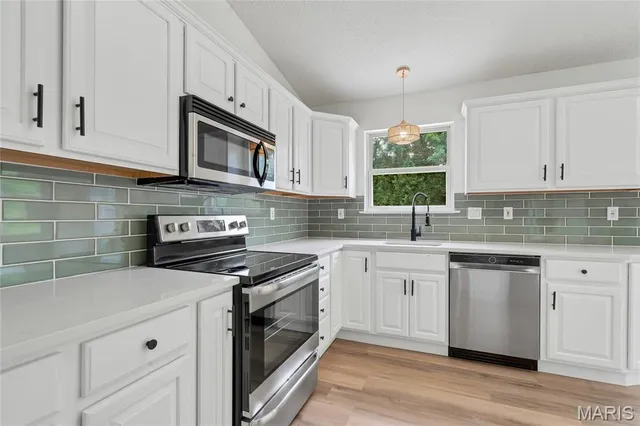 $2,500 | 802 Notre Dame Drive, O'Fallon, MO 63366