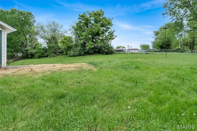 $2,500 | 802 Notre Dame Drive, O'Fallon, MO 63366