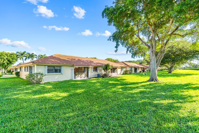 $2,150 | 4640 Rosewood Tree Court, Unit B, Boynton Beach, FL 33436