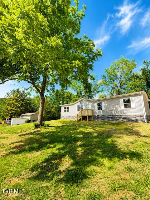 2138 5th Street Bristol, TN 37620 - Photo 1 of 27 2138-23