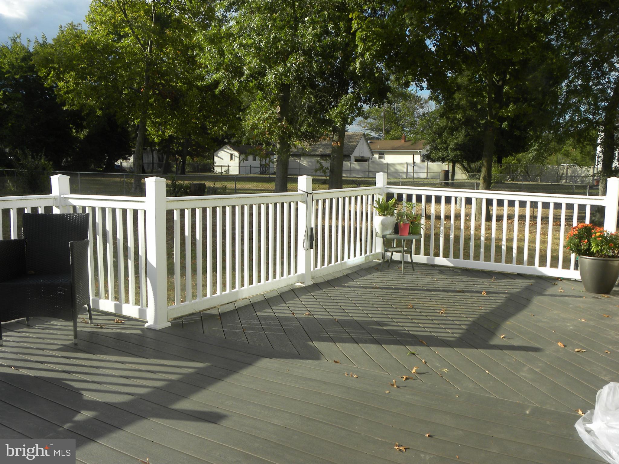 568 South Spring Road Vineland, NJ 08361 - Photo 11 of 11 deck