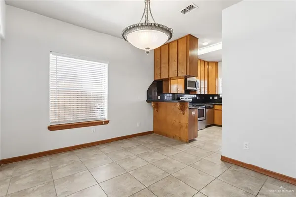 $1,250 | 1305 East Olympia Avenue, Unit A, McAllen, TX 78503