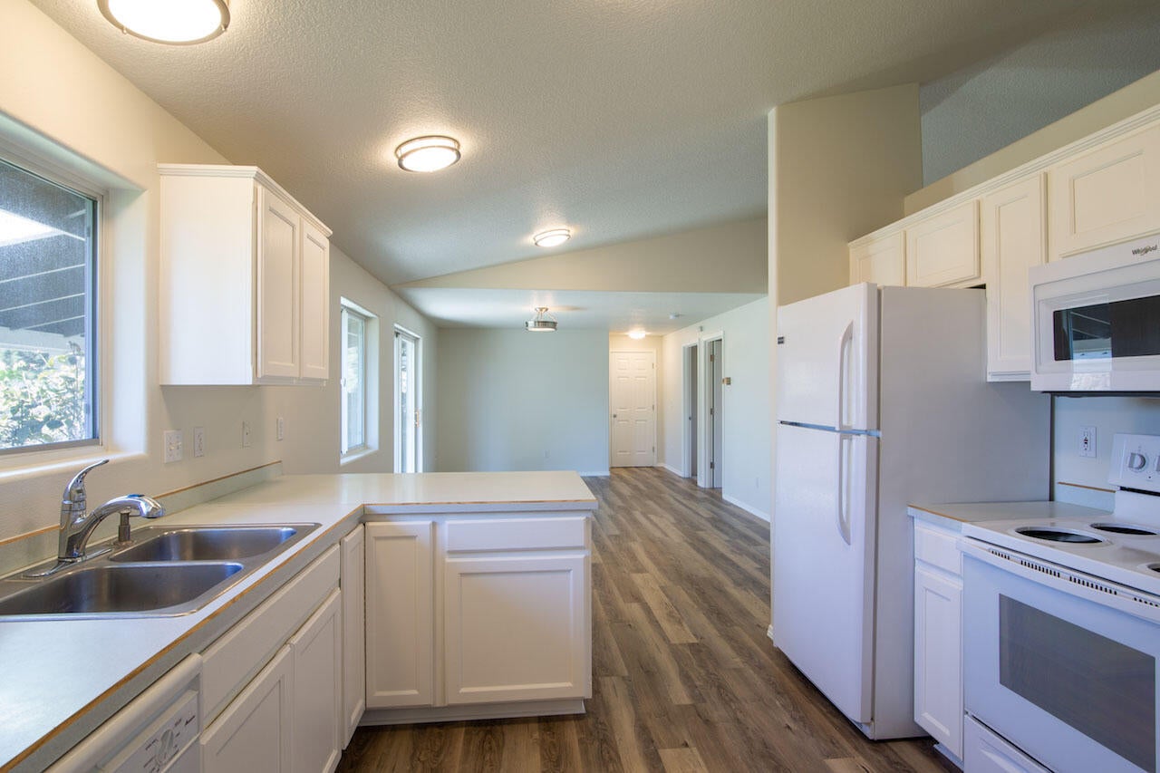 2277 Northeast Yellowpine Road Prineville, OR 97754 - Photo 7 of 35 HDR 520