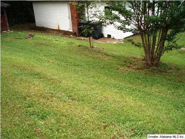 1421 Peaceburg Road Weaver, AL 36277 - Photo 16 of 29