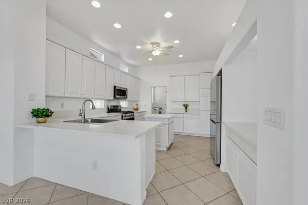$2,490 | 562 Mountain Links Drive, Henderson, NV 89012