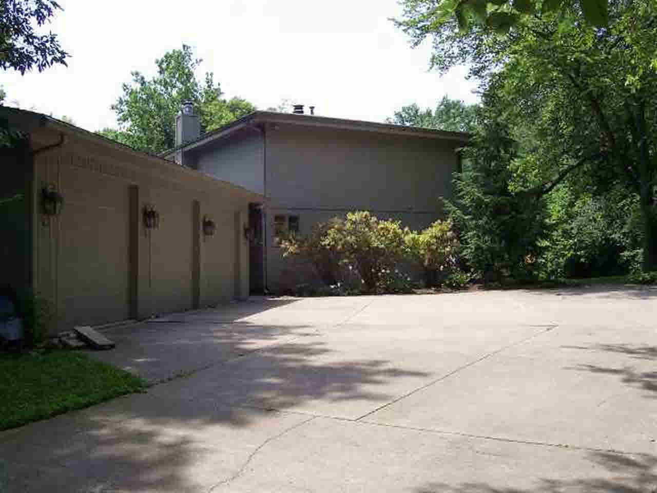 1119 South Buckingham Road Yorktown, IN 47396 - Photo 9 of 27 Gallery Image 9