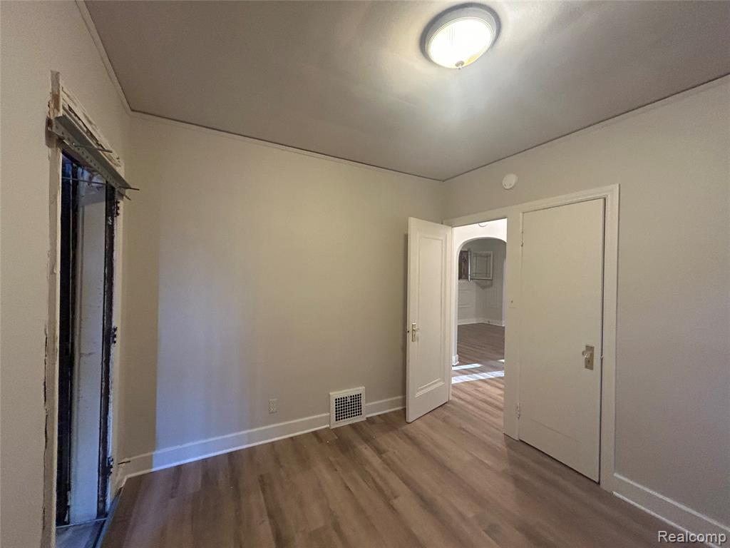 4401 Buckingham Detroit, MI 48224 - Photo 15 of 41