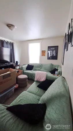 $1,250 | 1222 Park Avenue, Unit 1, Bremerton, WA 98337
