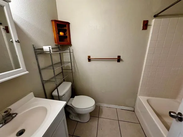 $1,895 | 6741 Magnolia Pointe Circle, Orlando, FL 32810