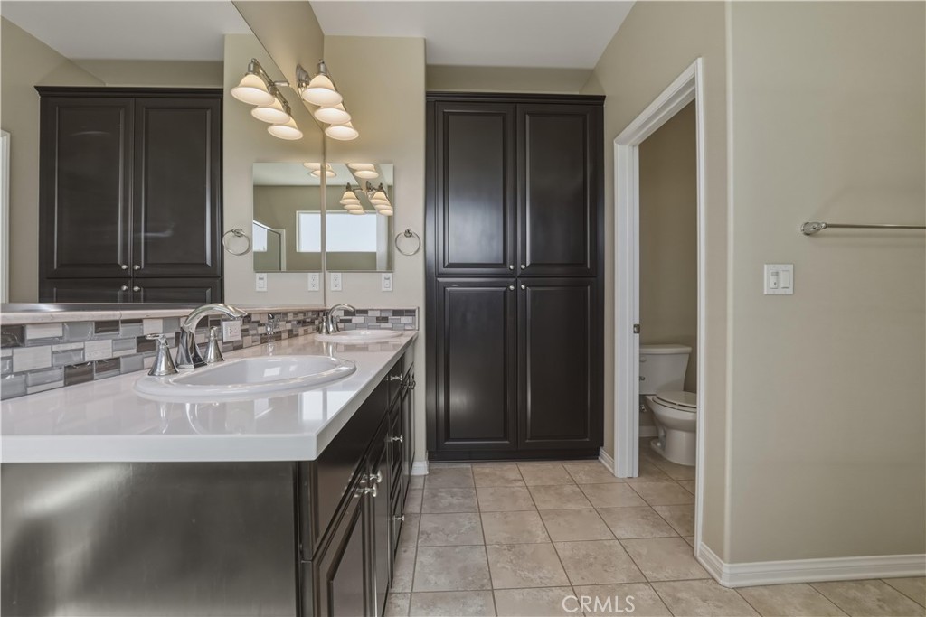 20292 Paseo Almendra Porter Ranch, CA 91326 - Photo 12 of 44