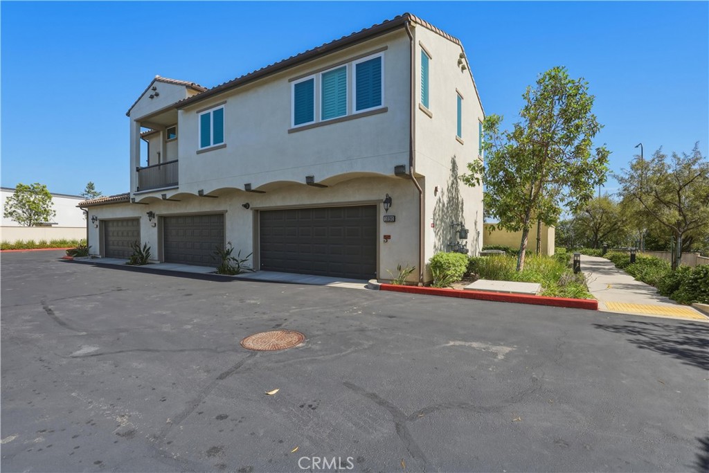 20292 Paseo Almendra Porter Ranch, CA 91326 - Photo 4 of 44