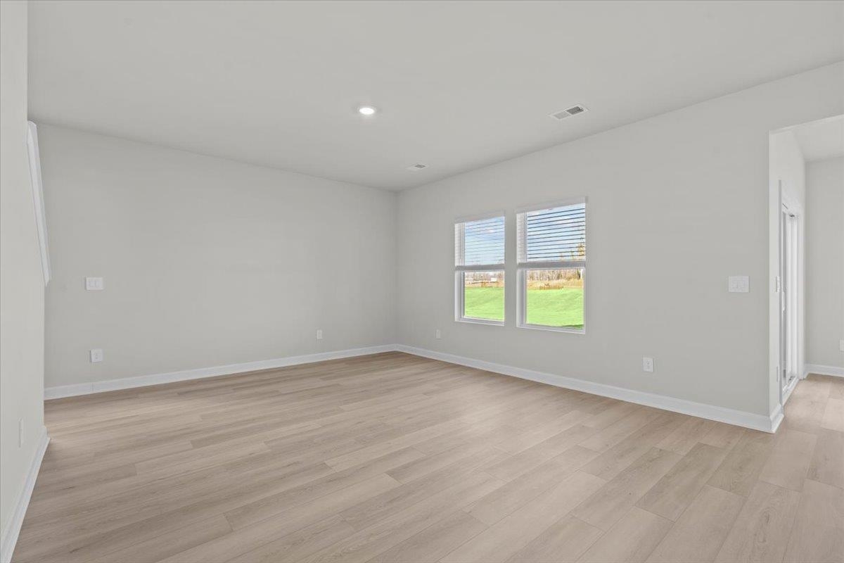 682 Cozy Blf Road Spartanburg, SC 29301 - Photo 4 of 29