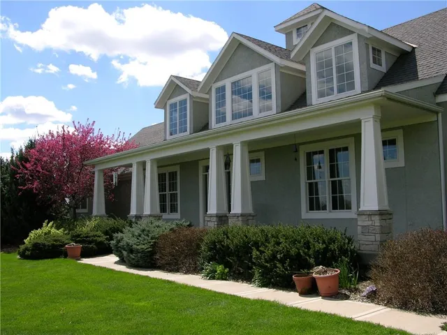 $1,125,000 | 23119 Pawnee Road, Bucyrus, KS 66013