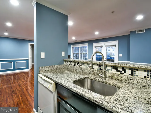 $299,000 | 9720 Lake Point Court, Unit 102, Upper Marlboro, MD 20774