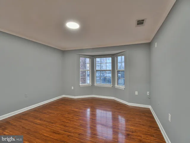 $299,000 | 9720 Lake Point Court, Unit 102, Upper Marlboro, MD 20774