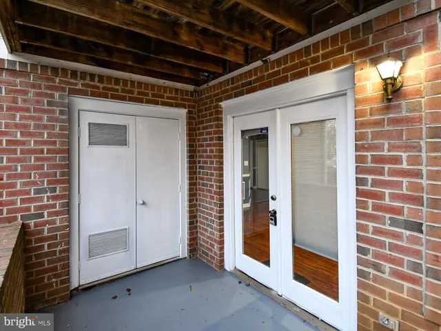 $299,000 | 9720 Lake Point Court, Unit 102, Upper Marlboro, MD 20774