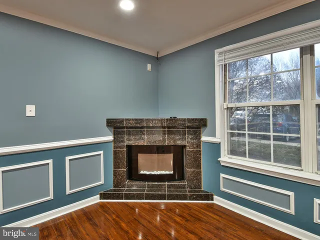 $299,000 | 9720 Lake Point Court, Unit 102, Upper Marlboro, MD 20774