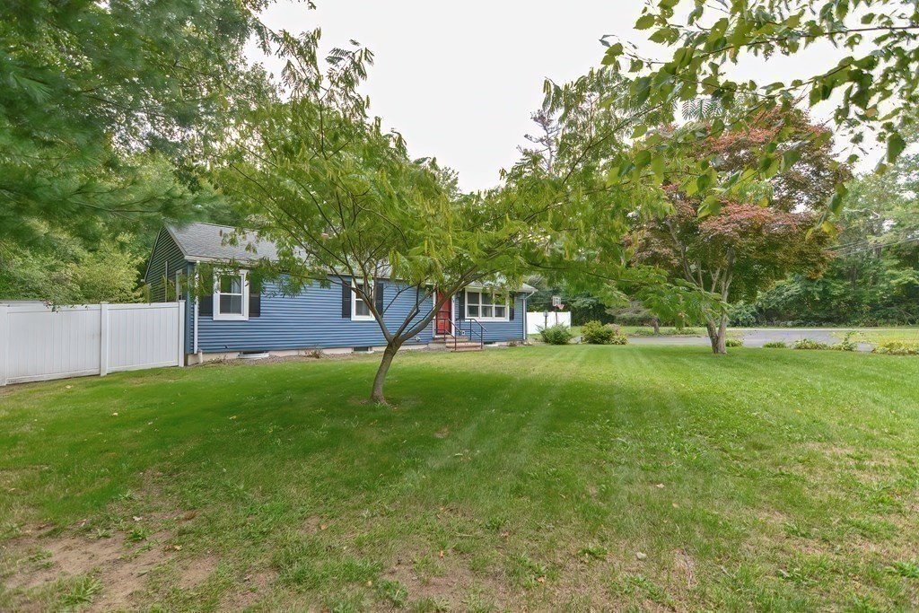 34 Middleboro Road Freetown, MA 02717 - Photo 25 of 35