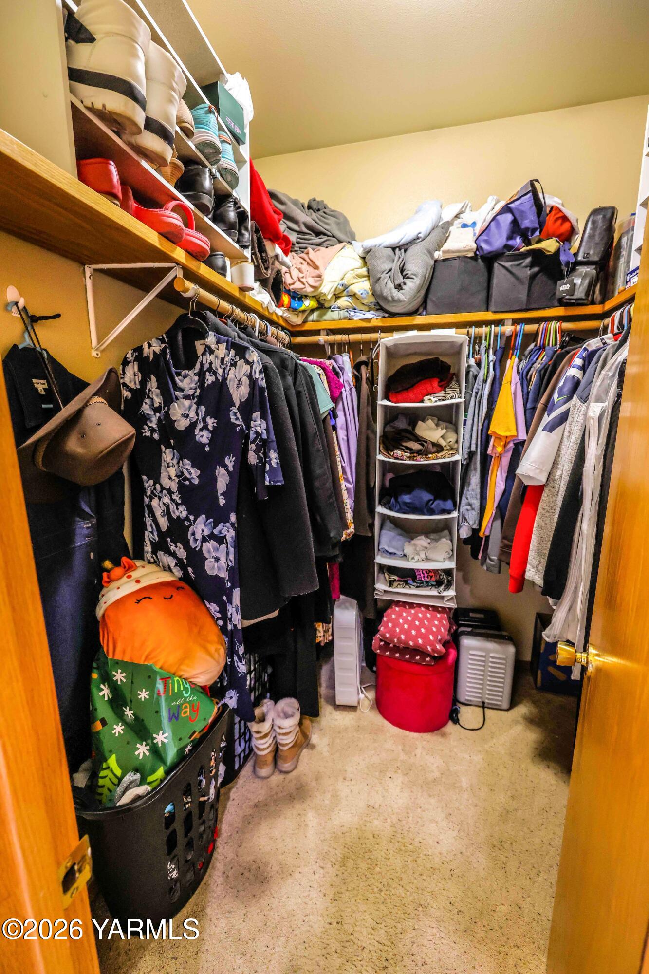 224 Heysman Road Selah, WA 98942 - Photo 19 of 28 a view of a storage room