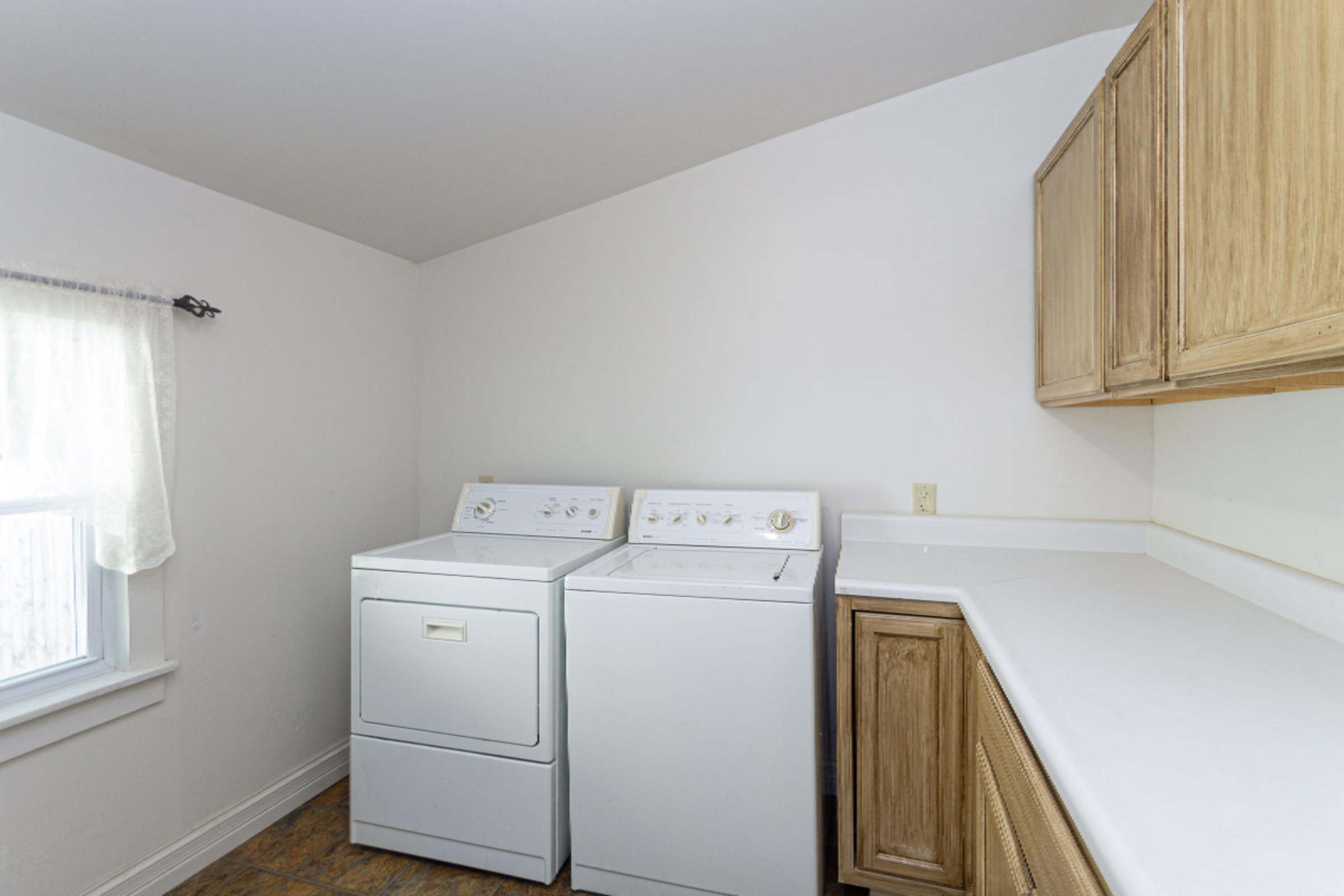 516 Maple Street Three Rivers, MI 49093 - Photo 21 of 28 516 Maple St-121