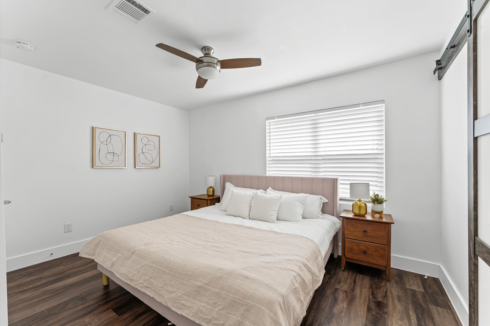 4826 Culmore Drive Houston, TX 77021 - Photo 7 of 21