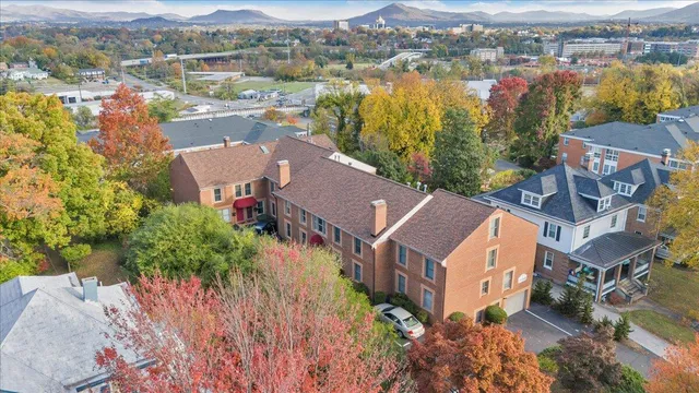 $339,999 | 2231 Broadway Avenue Southwest, Unit C, Roanoke, VA 24014