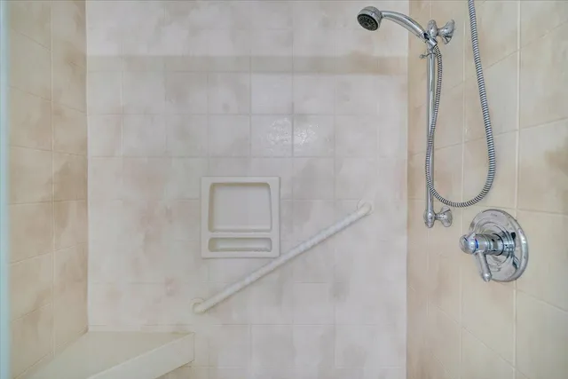 $339,999 | 2231 Broadway Avenue Southwest, Unit C, Roanoke, VA 24014