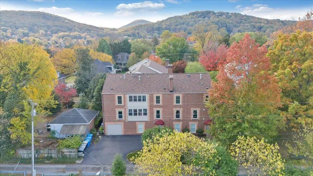 $339,999 | 2231 Broadway Avenue Southwest, Unit C, Roanoke, VA 24014