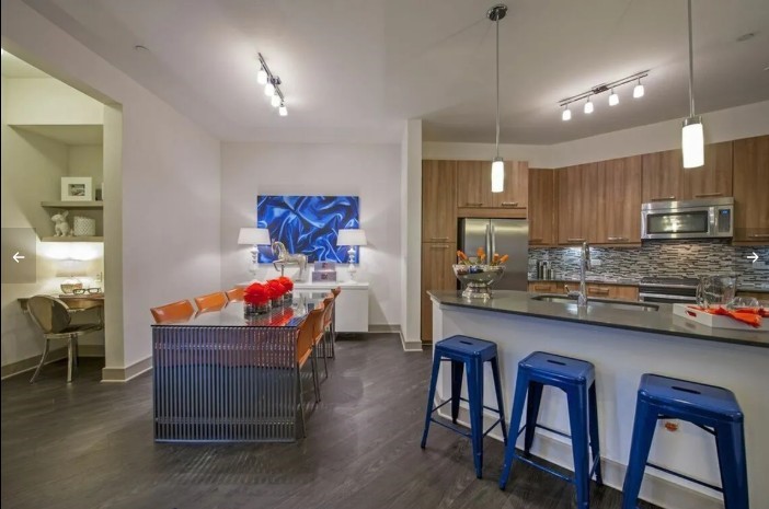 2111 Westheimer Road, Unit 1107 Houston, TX 77098 - Photo 3 of 10