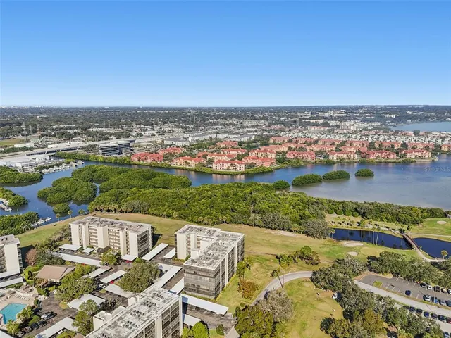 $279,000 | 3400 Cove Cay Drive, Unit 7H, Clearwater, FL 33760