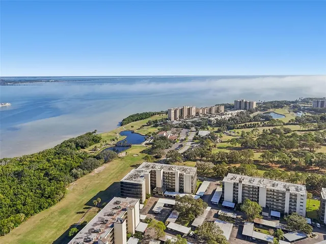 $279,000 | 3400 Cove Cay Drive, Unit 7H, Clearwater, FL 33760