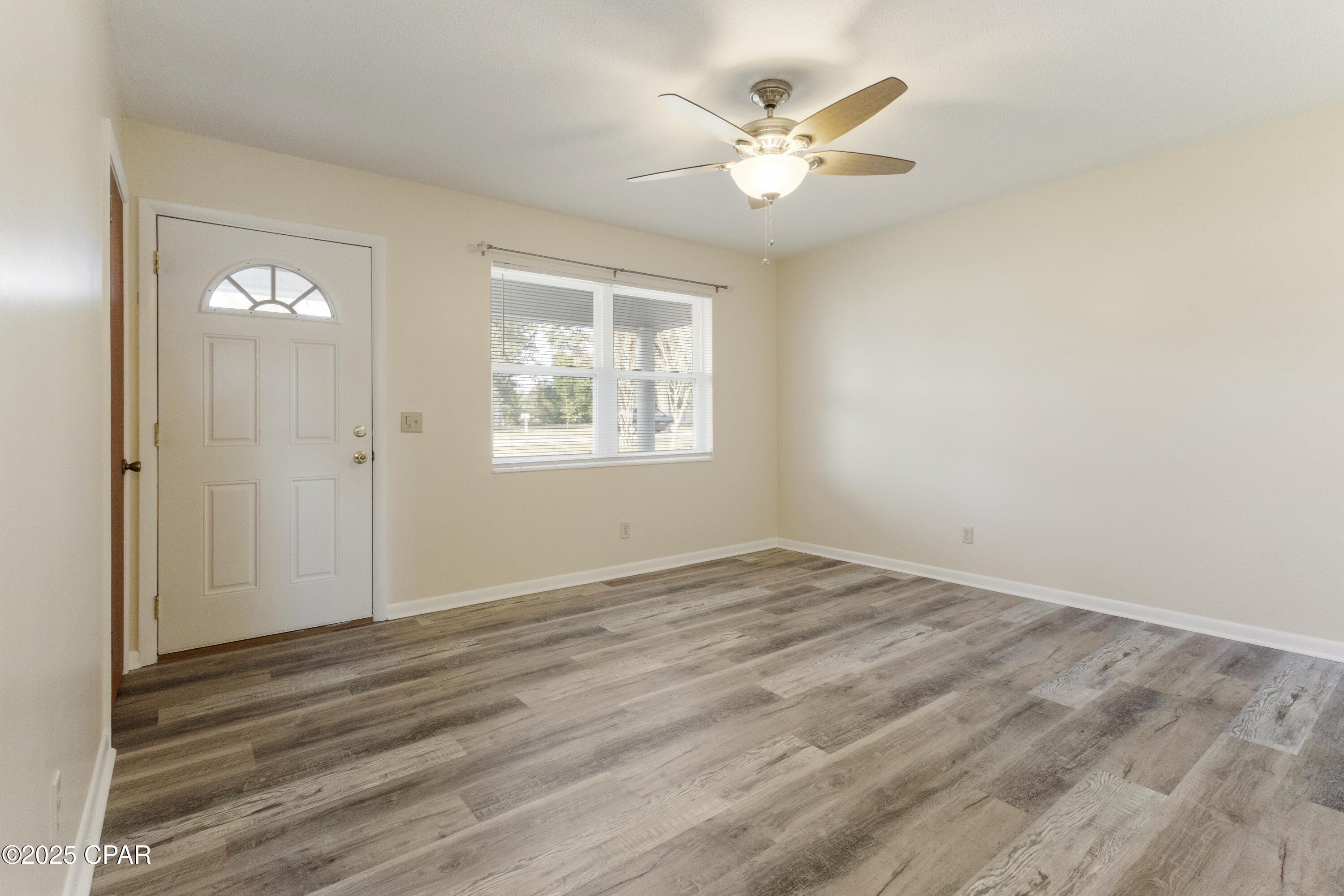 4934 Donalson Road Panama City, FL 32404 - Photo 7 of 23