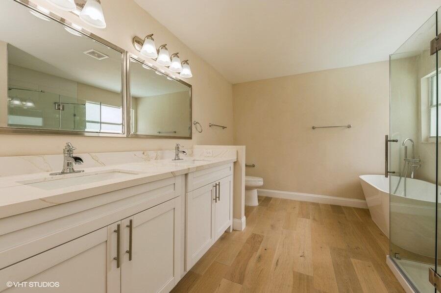140 West Lee Road Delray Beach, FL 33445 - Photo 28 of 37 Main Bath