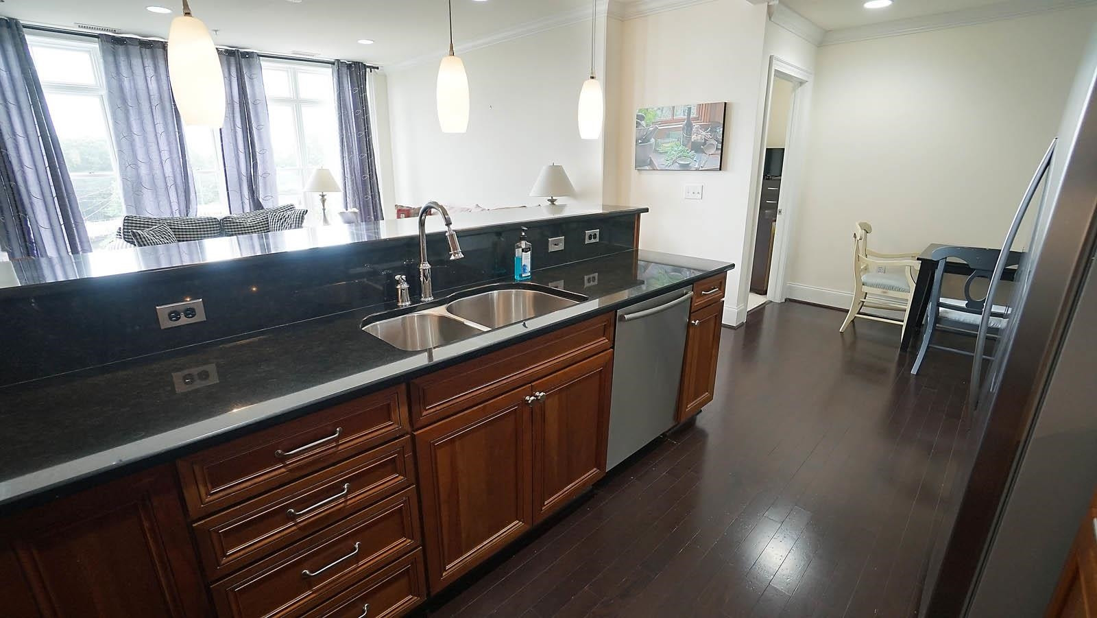 710 Independence Place, Unit 309 Raleigh, NC 27603 - Photo 11 of 32 Kitchen