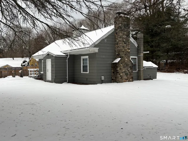 $2,250 | 1163 Bullet Hill Road, Southbury, CT 06488