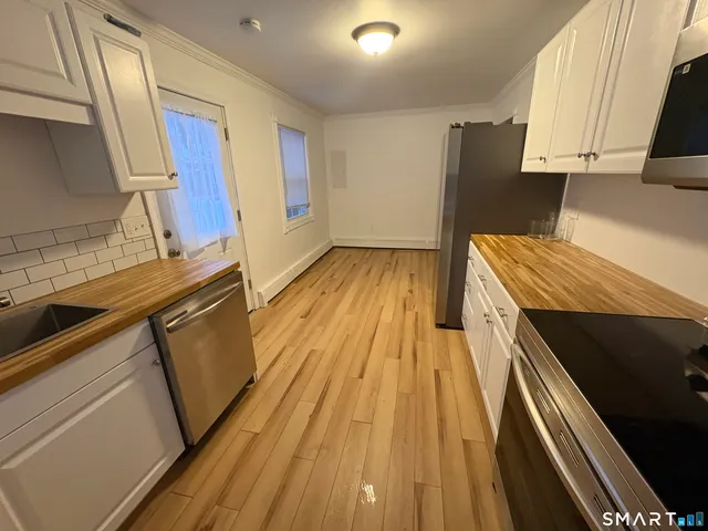 $2,250 | 1163 Bullet Hill Road, Southbury, CT 06488