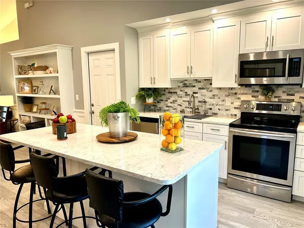 $469,990 | 35 Riverside Lane, Palm Coast, FL 32164