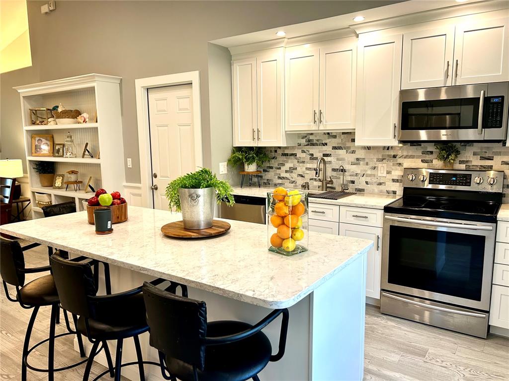 35 Riverside Lane Palm Coast, FL 32164 - Photo 3 of 33