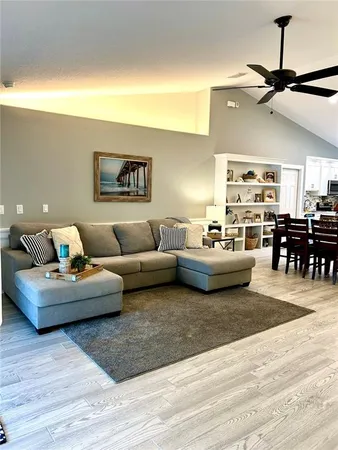 $469,990 | 35 Riverside Lane, Palm Coast, FL 32164