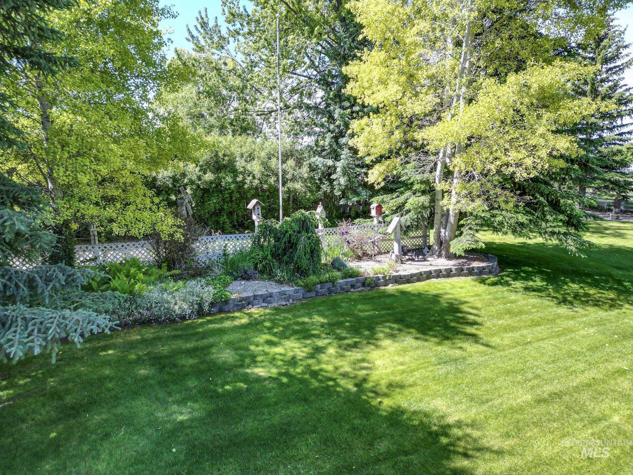 585 West Baseline Road Paul, ID 83347 - Photo 7 of 47