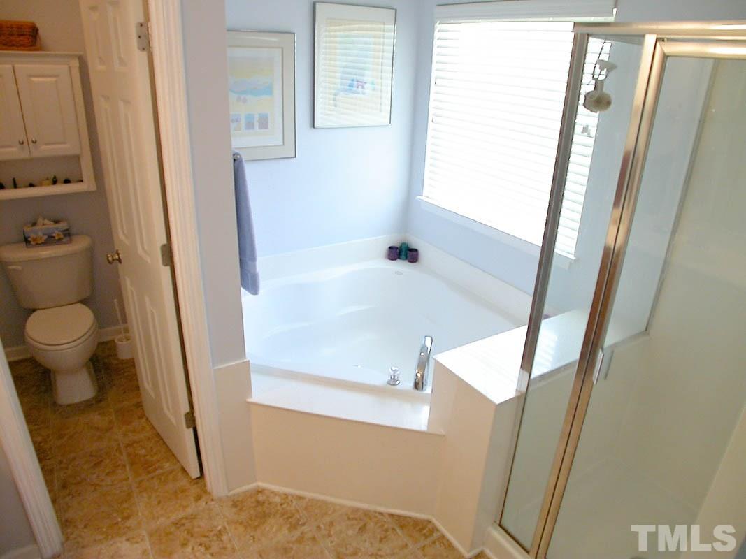 2632 Forest Shadows Lane Raleigh, NC 27614 - Photo 14 of 24 Gallery Image 14