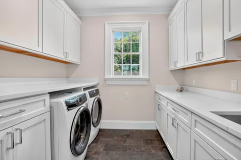 $9,495,000 | 29 Slough Cove Road, Edgartown, MA 02539
