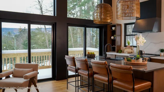 a picture of a bench in a white cabinet